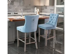 Hot KOMHTOM Bancos de bar estofados, conjunto de 2 Com rebites decorativos e pés em madeira Acabamento cromado com rebites Revestimento em veludo, Azul claro