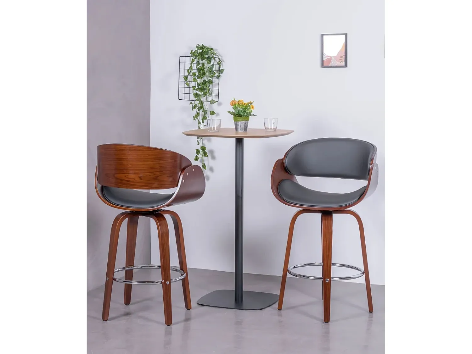Banco*Nest Dream Banqueta escandinava em madeira de nogueira com almofada em couro sintético (66 cm) - Burrow - Preto