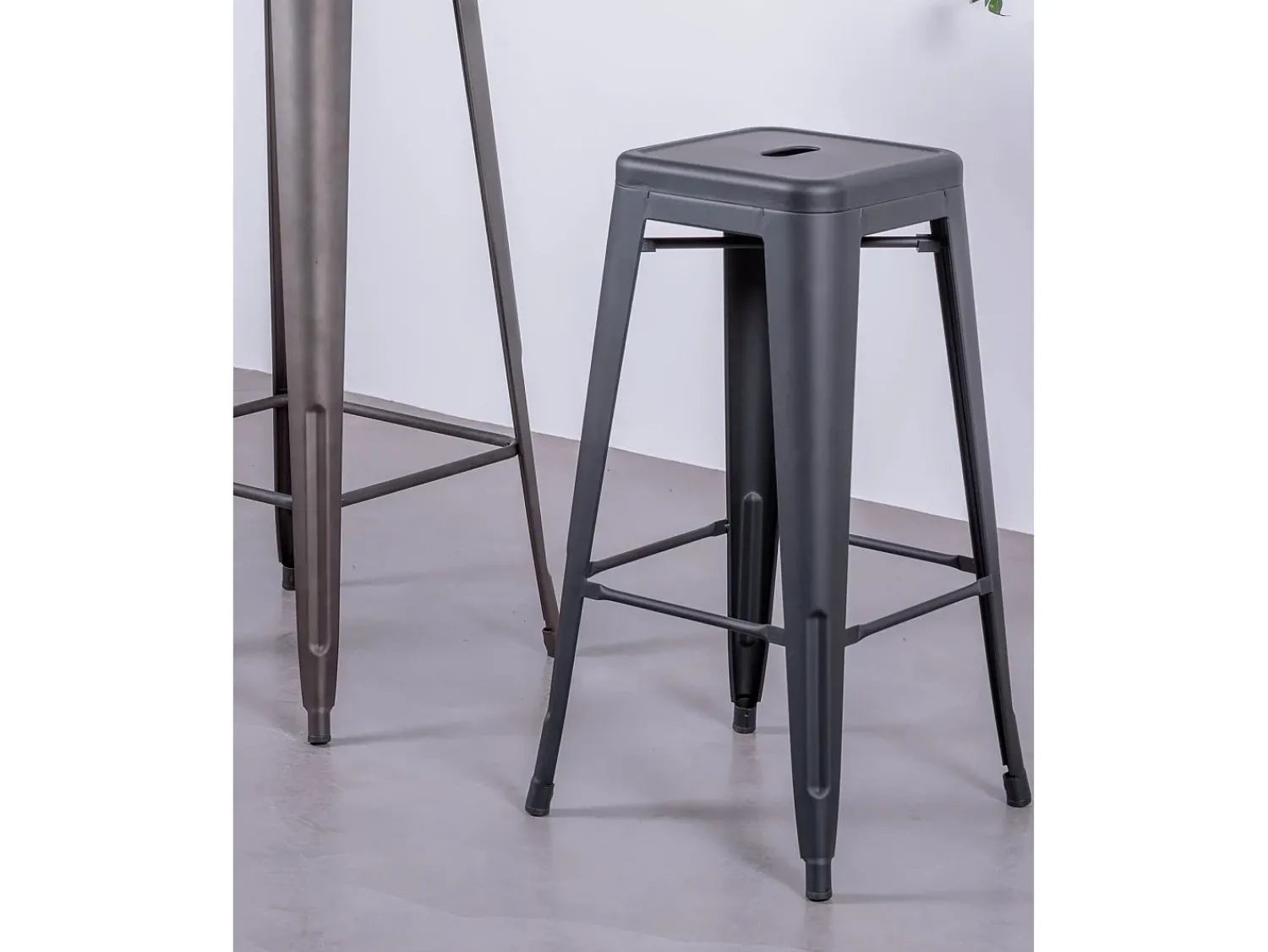 Discount Nest Dream Banqueta metálica em aço lacado (76cm) - Bistro - Preto