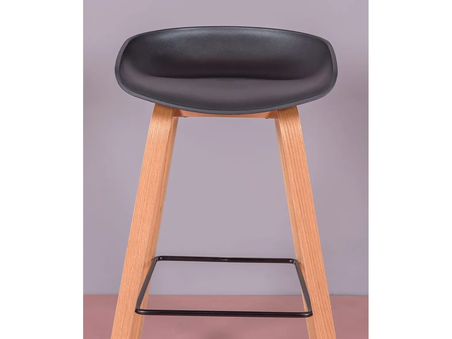 Banco*Nest Dream Banqueta nórdica com pés em madeira de faia (75cm) - Daxer - Preto