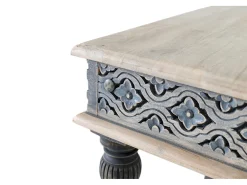 Mesa De Centro|Giner y colomer Base da mesa em madeira de mangue e pés esculpidos no tampo principal. Branco