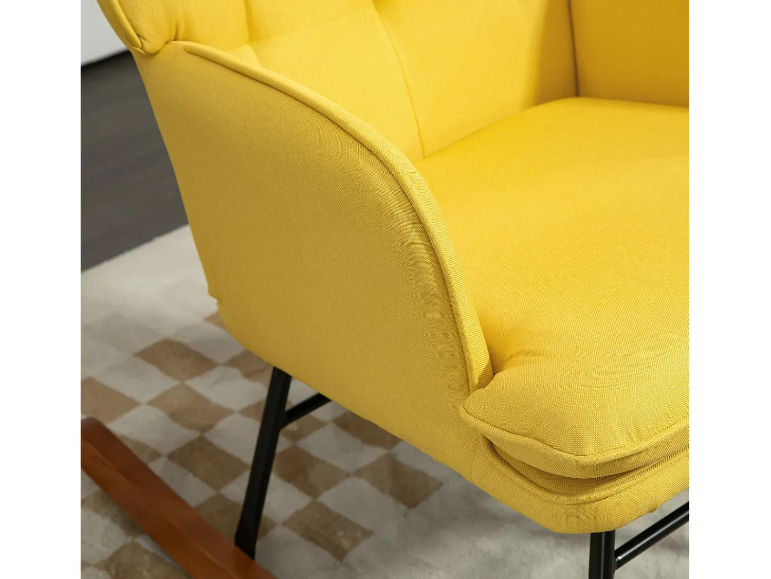 Poltrona|Hauss Spole Cadeira de balanço com banco de linho , estrutura de aço e pernas de madeira Amarelo