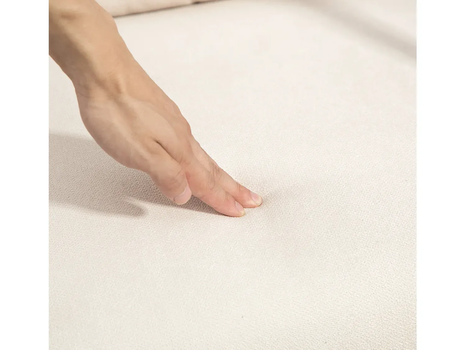 Hot Hauss Spole Cadeira de baloiço creme com apoio para os pés, estrutura em madeira 96x65x94,5cm Branco