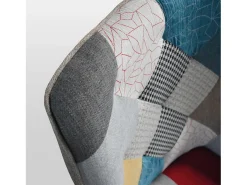Poltrona| Cadeirão em tecido patchwork multicolorido com pernas de madeira - HAVANA Multicor