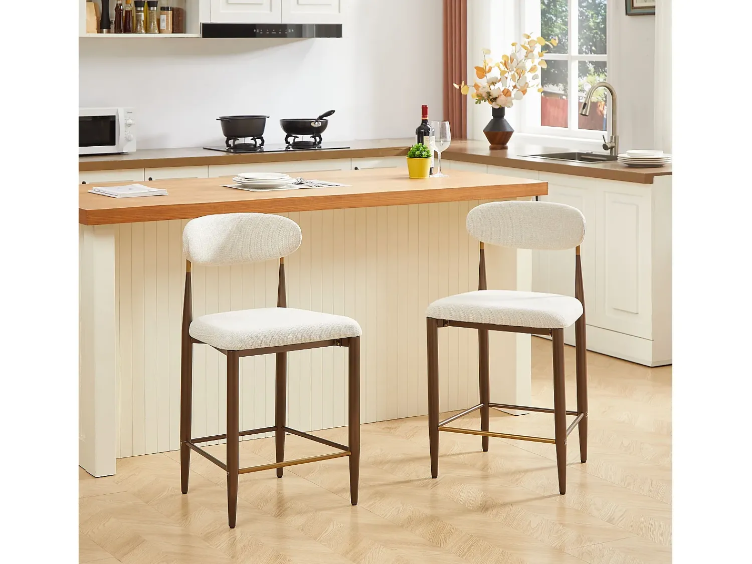 Banco*Hauss Spole Conjunto de 2 bancos de bar, com 94 cm de altura - Estrutura em metal castanho e dourado - Tecido Bege