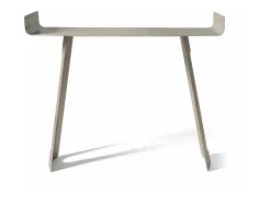 Consola* Console Tibete 110x35x85 cm em ferro pintado de preto Design minimalista curvo perfurado Mobiliário de entrada moderno Fabricado na Itália Bege Branco