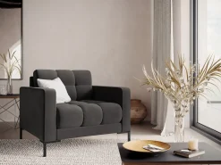 Cosmopolitan Design - Poltrona "Bali" em veludo cinza escuro - 87x92x75cm^ Poltrona