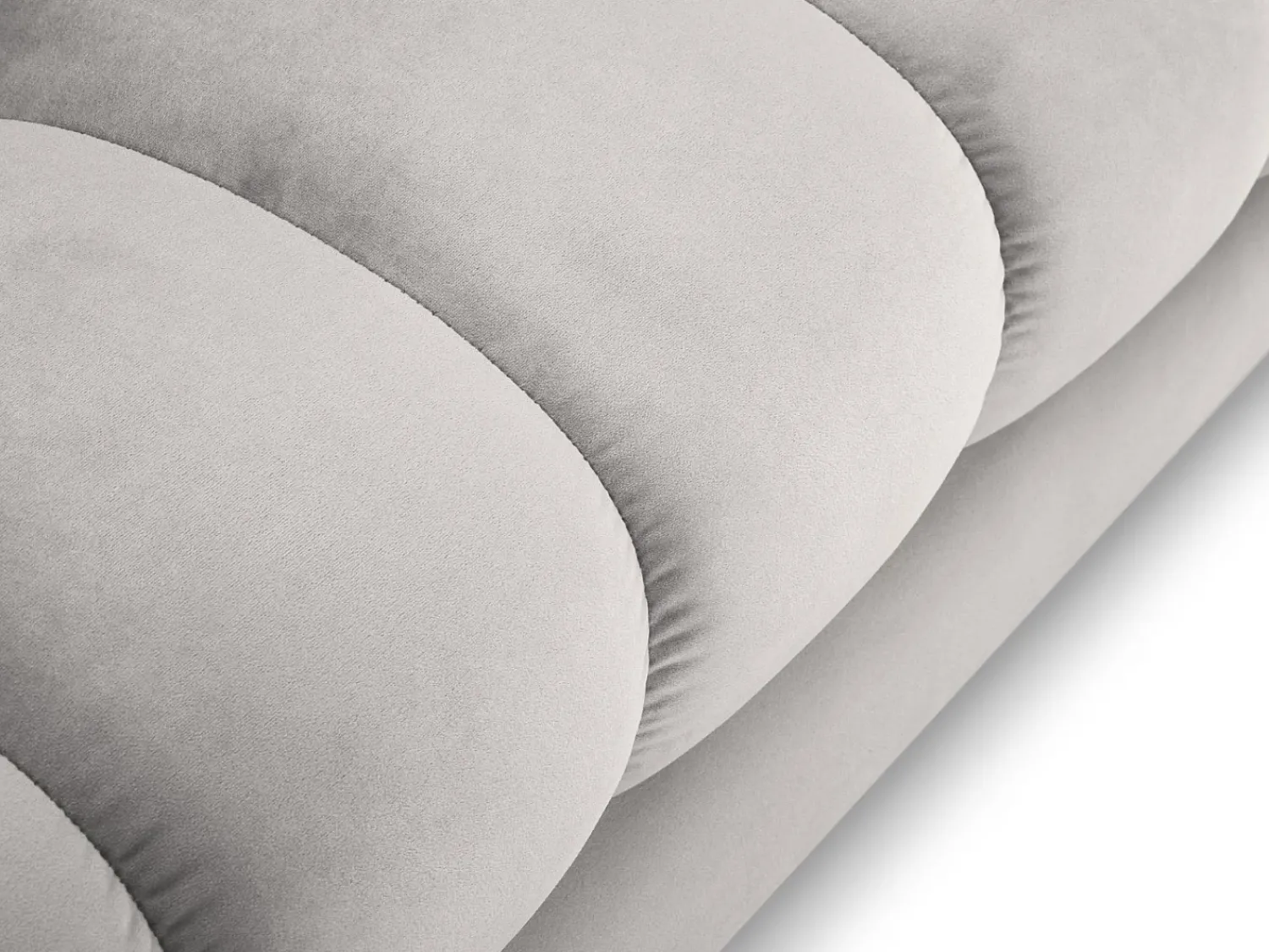 Sofá|Cosmopolitan Design - Sofá panorâmico "Bali" 7 lugares em veludo prata - 383x185x75cm Prateado