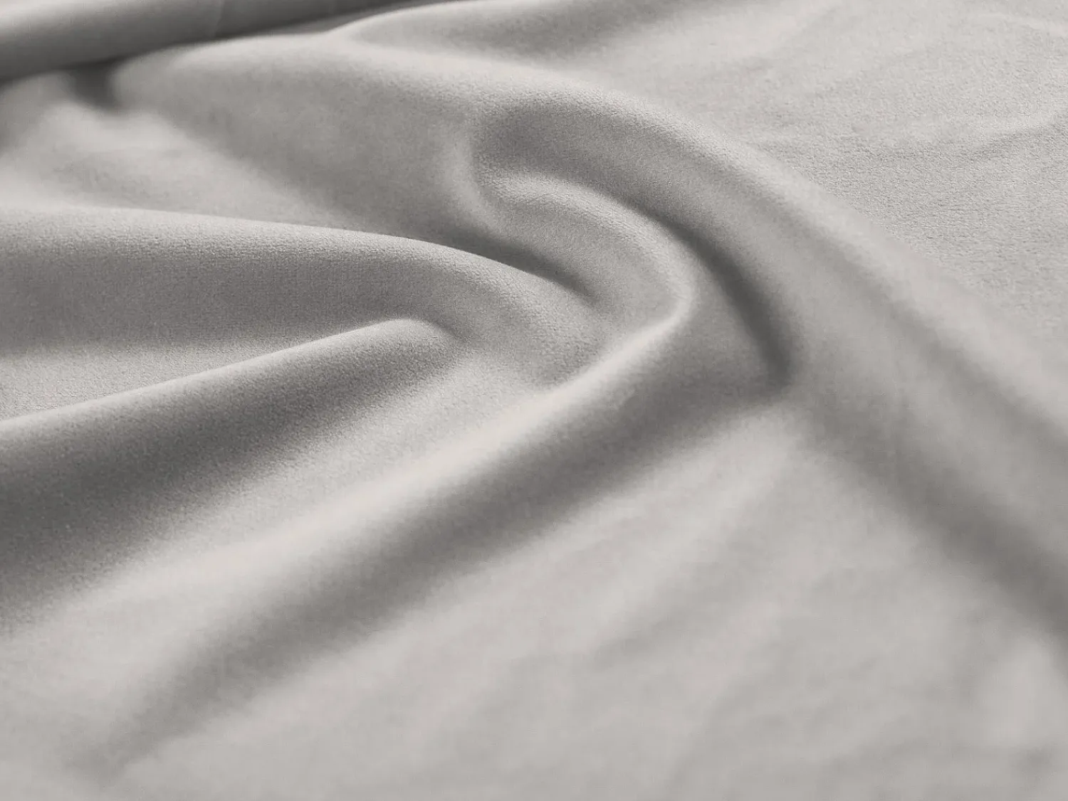Sofá*Cosmopolitan Design - Sofá panorâmico "Bali" 9 lugares em veludo prata - 327x256x75cm Prateado