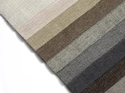 Best Cosmopolitan Design - Sofá "Vienna" 2 lugares em tecido estrutural cinza escuro - 160x92x95cm Cinza antracite