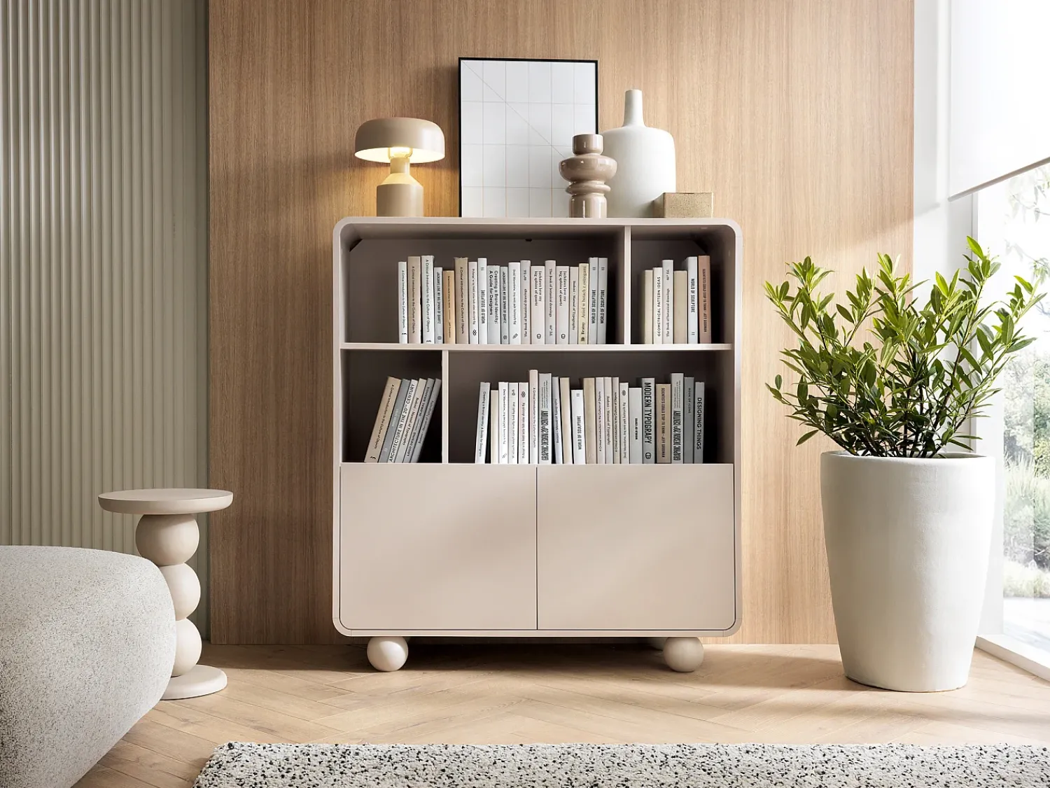 Estante de caxemira com prateleiras e armário – Design moderno, pernas em formato de bola, 108 x 121 x 39 cm^ Biblioteca
