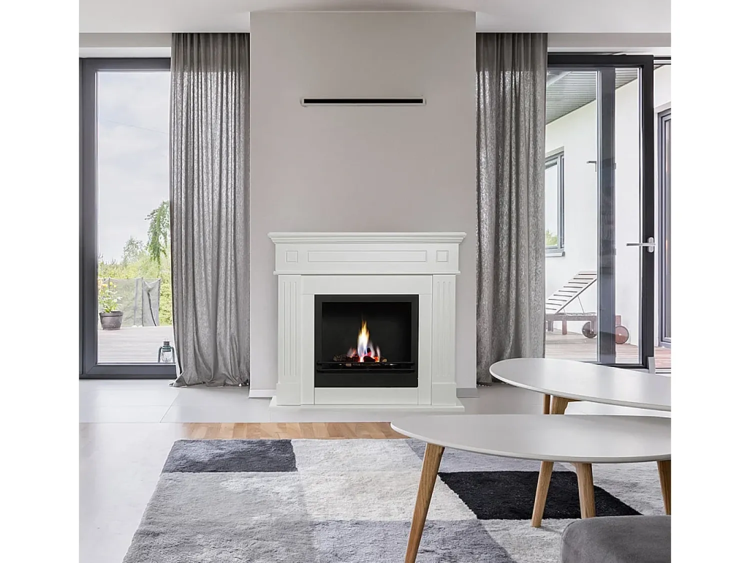Lareira| Lareira a bioetanol de piso Cambridge em madeira branca 110x37x102h Branco