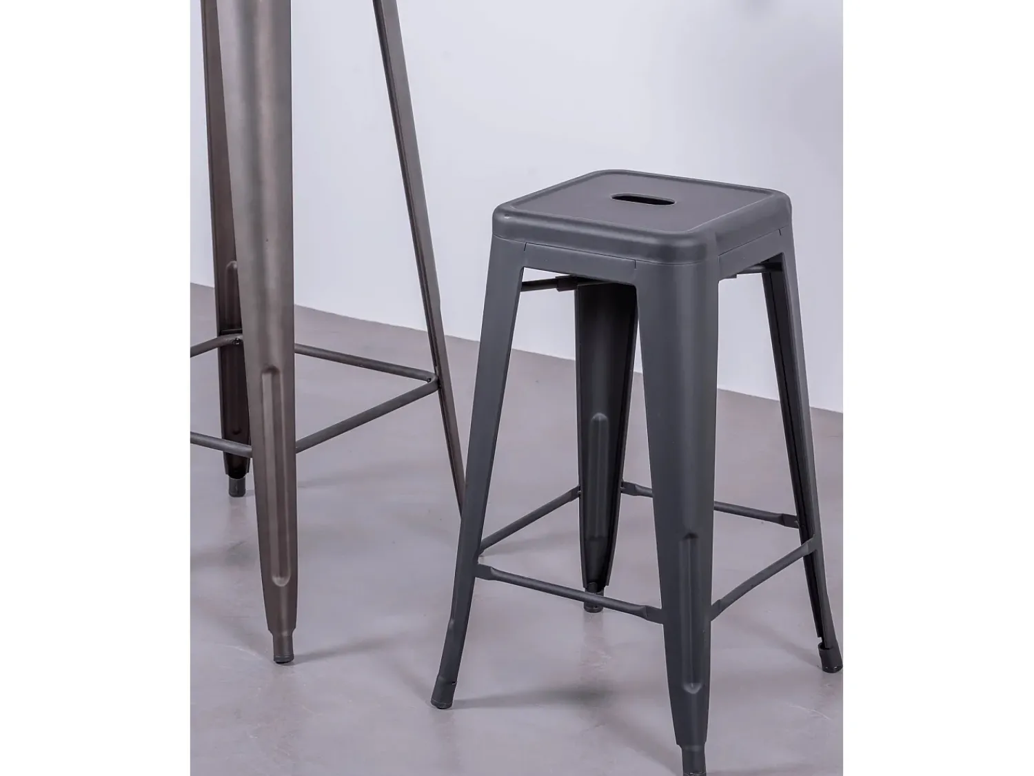 Banco*Nest Dream Lote de 4 bancos de metal com 66 cm de altura - Bistro - Preto
