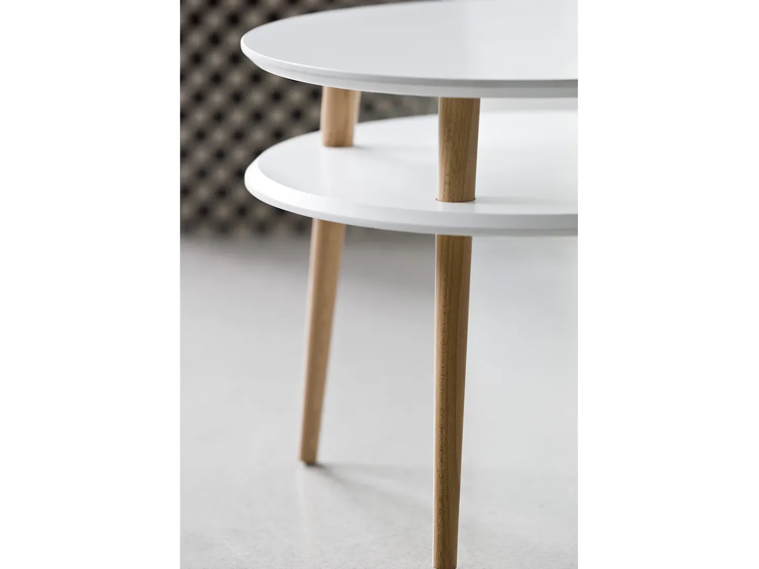 Mesa De Centro| Mesa de centro de dois níveis Dmr. 70 cm x altura 35 cm Ufo Sálvia Verde