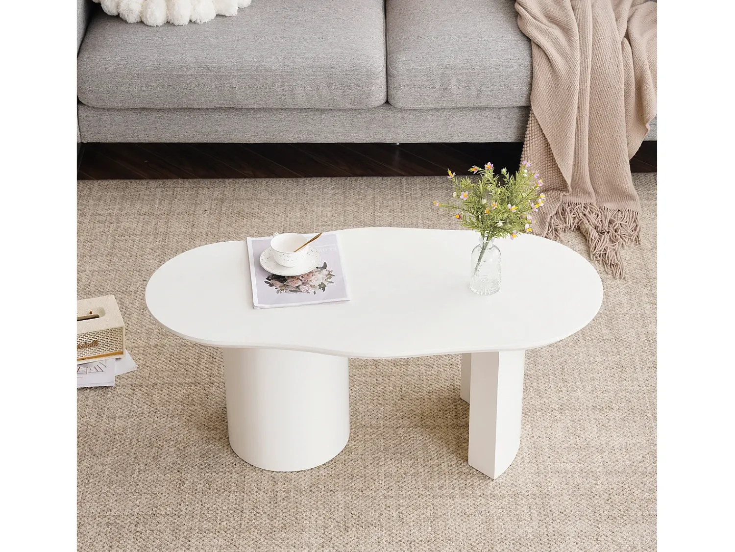 Mesa De Centro|Hauss Spole Mesa de centro irregular branca 100 cm com base cilíndrica estável, em MDF lacado Branco