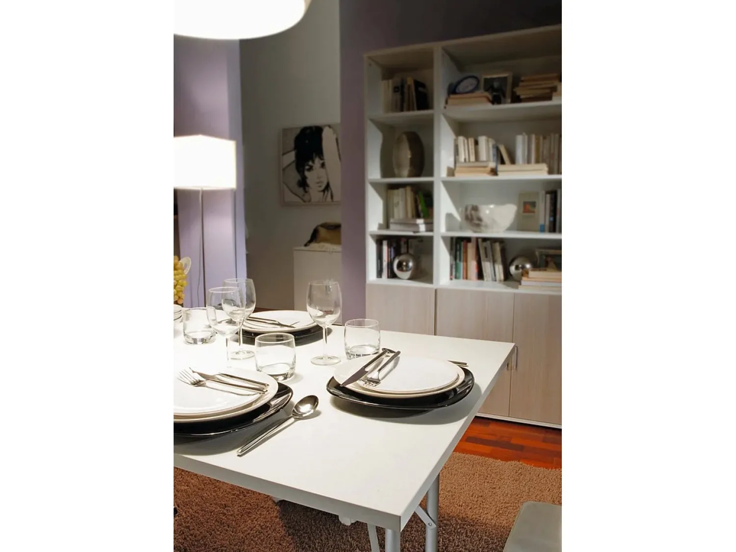 Discount Dmora Mesa dobrável Daccurs, Mesa de camping com pernas de metal dobráveis, Mesa de jantar moderna multifuncional, 100% Fabricado na Itália, 125x75h80 cm, Branco
