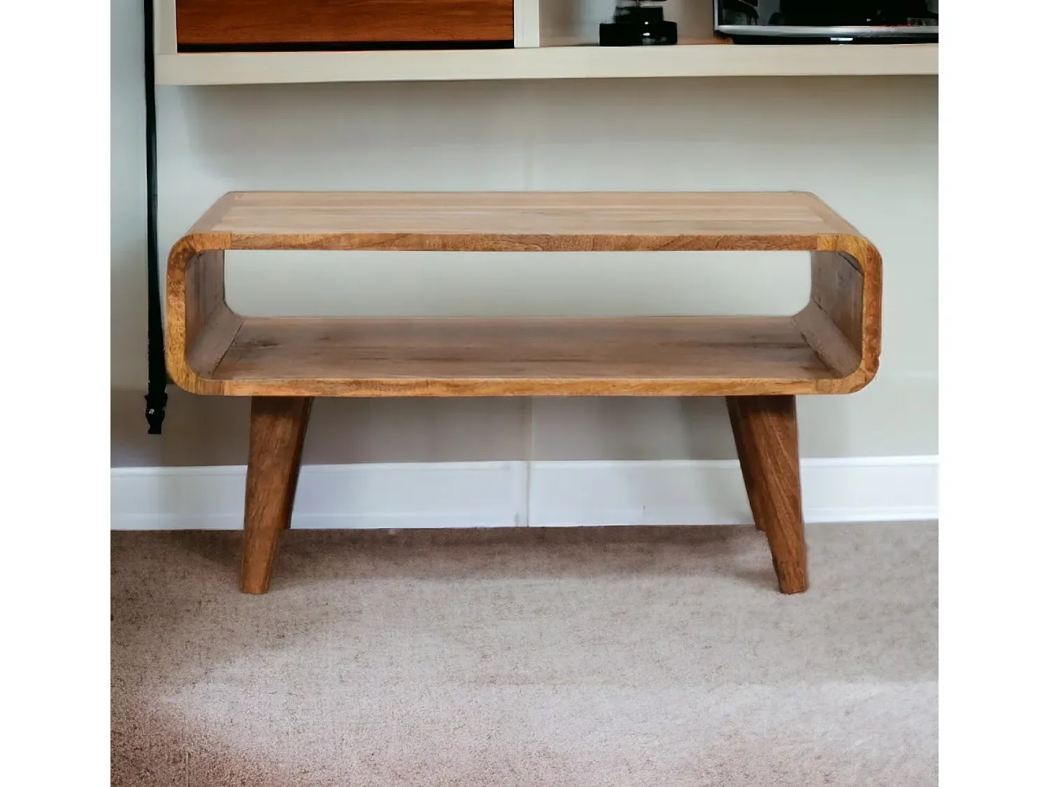 Móvel de TV aberto Artisan Furniture com acabamento em carvalho, 1 compartimento aberto, castanho claro^ Móvel De Tv