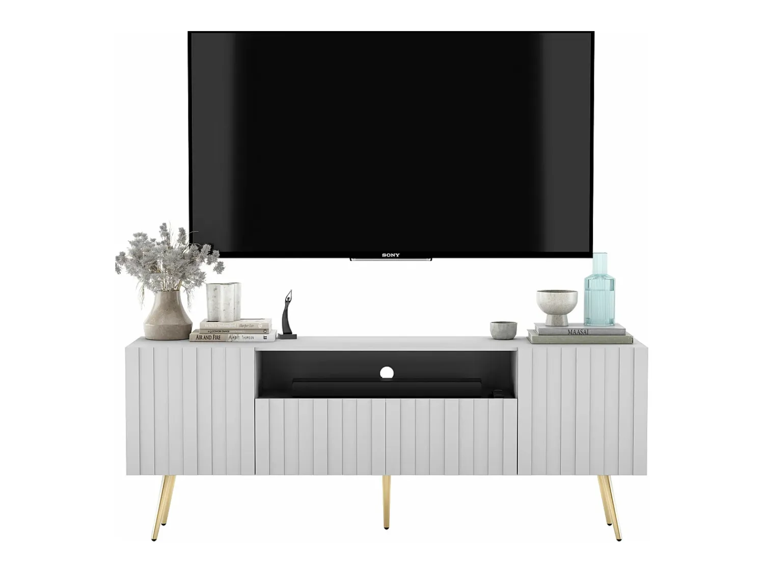 Móvel De Tv* Móvel de TV com 3 portas e nicho – Estrutura mate, frentes ranhuradas mate – 150 cm, pés pretos Branco