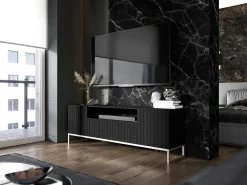 Móvel De Tv| Móvel de TV com 3 portas e nicho - Estrutura mate, frentes ranhuradas mate - 150 cm, estrutura metálica Preto