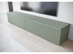 Móvel De Tv* Móvel de TV moderno 180 cm para sala – 2 portas, sem puxadores, acabamento mate, de chão ou suspenso, verde névoa Verde claro