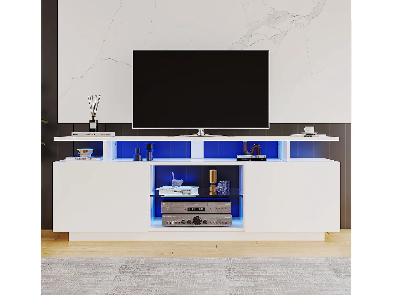 Móvel para TV de 140 cm, iluminação LED de 16 cores, portas laqueadas com painéis de vidro, espaço para TVs de até 60".^ Móvel De Tv