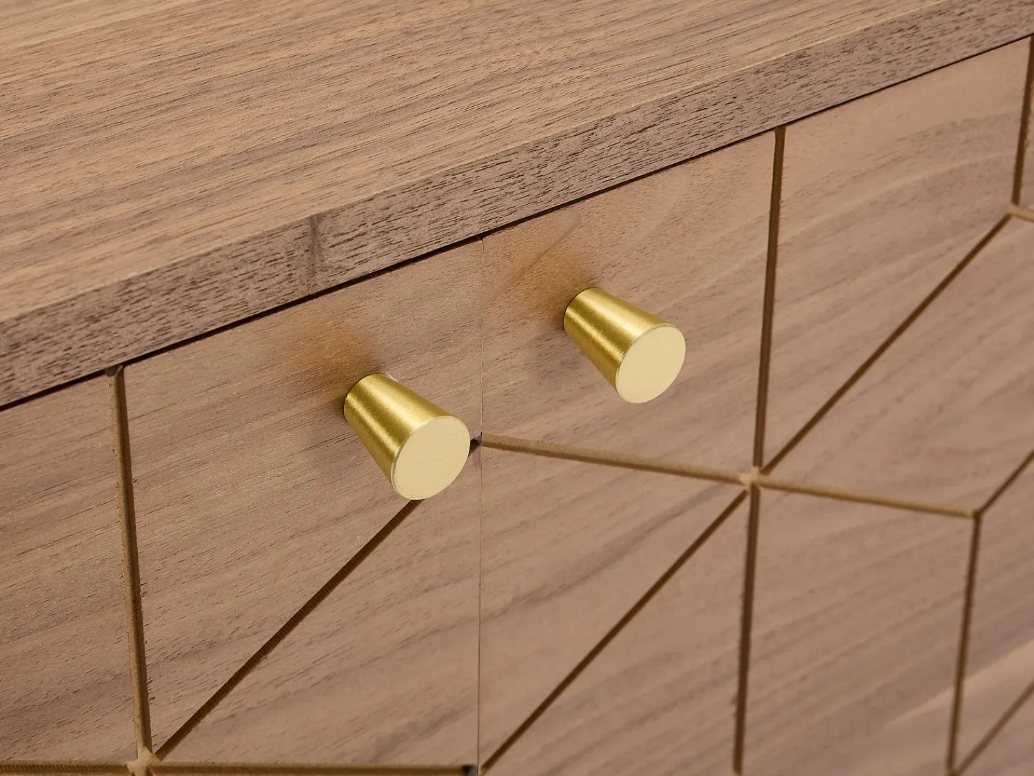 Móvel De Tv|Vente-unique Móvel para TV com 2 portas e 2 prateleiras abertas, folheado a nogueira - Cor natural escura e dourado - PARIOMA Natural escuro / Dourado