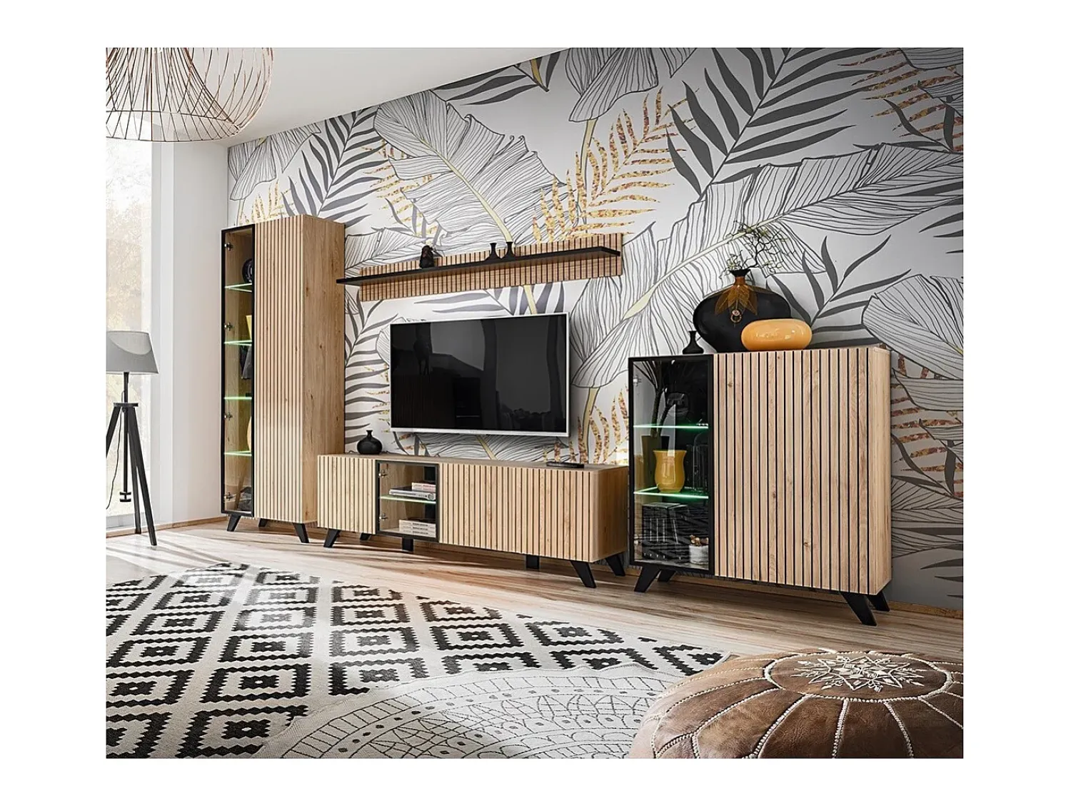 Móvel De Tv*Meublorama Móvel para TV de 160cm, cor carvalho e preto com iluminação LED integrada, coleção NIELSEN. Castanho
