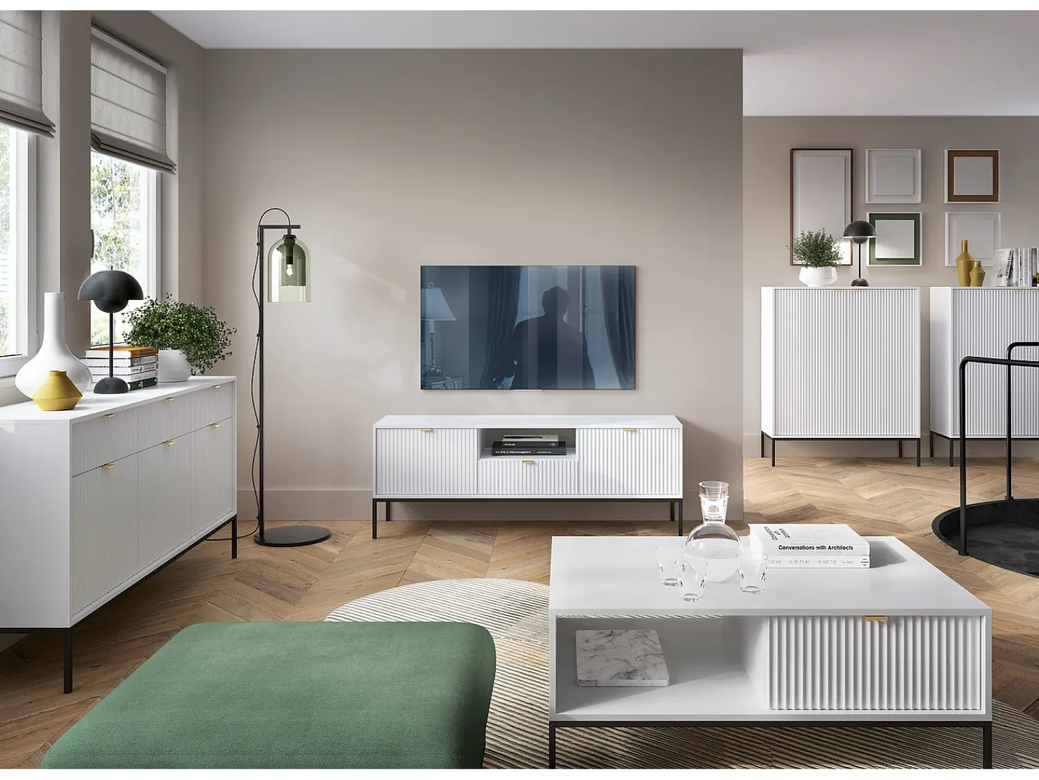 Móvel TV: , Preto, 154 x 56 x 39 cm, puxadores dourados Branco