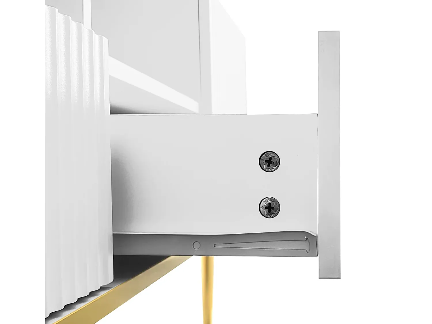 Móvel De Tv*Hauss Spole Móvel TV com 2 portas, 2 gavetas e 2 nichos, corpo ranhurado na cor branca com detalhes dourados - 165x36x55cm Branco