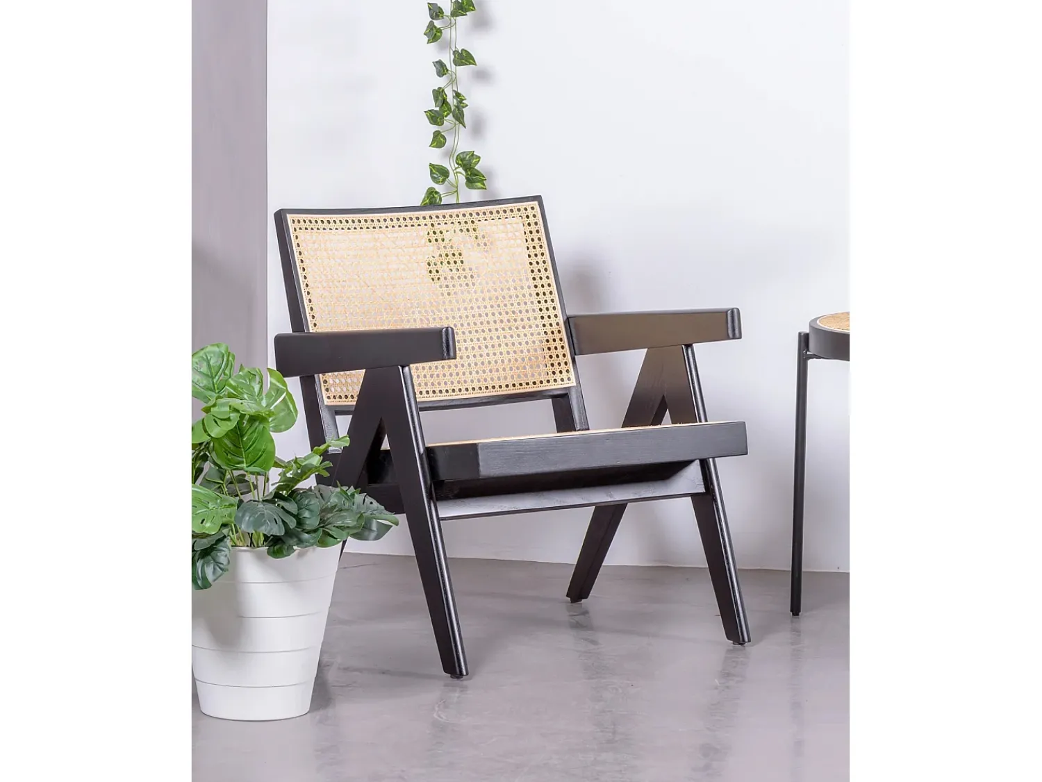 Outlet Nest Dream Poltrona clássica com braços em madeira de teca e rattan natural - Compass - Preto