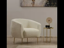 Poltrona|Concept-Usine Poltrona de bouclé creme em poliéster com pernas de metal dourado - Confortável e elegante Bege