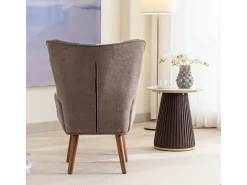 Poltrona* Poltrona de lazer combinada com apoio para os pés, encosto e almofada. Multicor