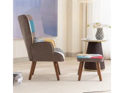 Poltrona* Poltrona de lazer combinada com apoio para os pés, encosto e almofada. Multicor