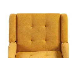 Poltrona*Hauss Spole Poltrona em tecido de linho com pés em madeira Amarelo