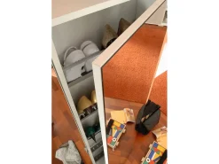 Discount Dmora Sapateira Ciclamino, Móvel de entrada multiuso com porta espelhada, Sapateira moderna com 5 prateleiras, 100% Fabricado na Itália, 50x18h178 cm, Branco