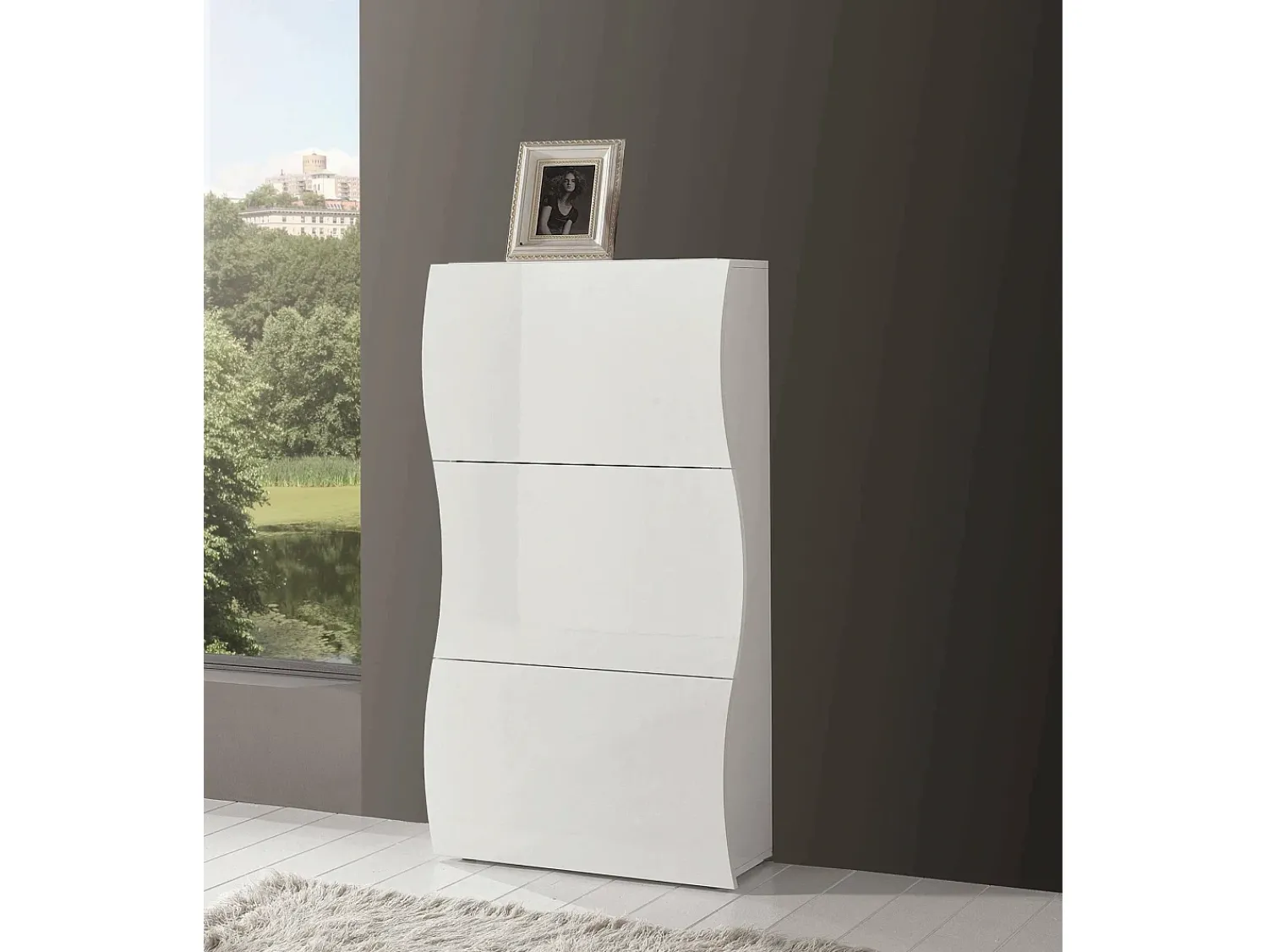 Dmora Sapateira Dgan, Armário multiuso com 3 portas, Sapateira de entrada, 100% Fabricado na Itália, 71x27h122 cm, brilhante^ Móvel De Arrumação|Sapateira