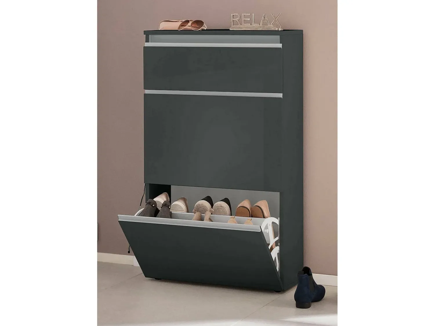 Móvel De Arrumação|Sapateira|Dmora Sapateira Dlogarz, Armário multiuso com 2 portas e 1 porta basculante, Sapateira de entrada, 100% Fabricado na Itália, 60x27h108 cm, Antracite brilhante Preto