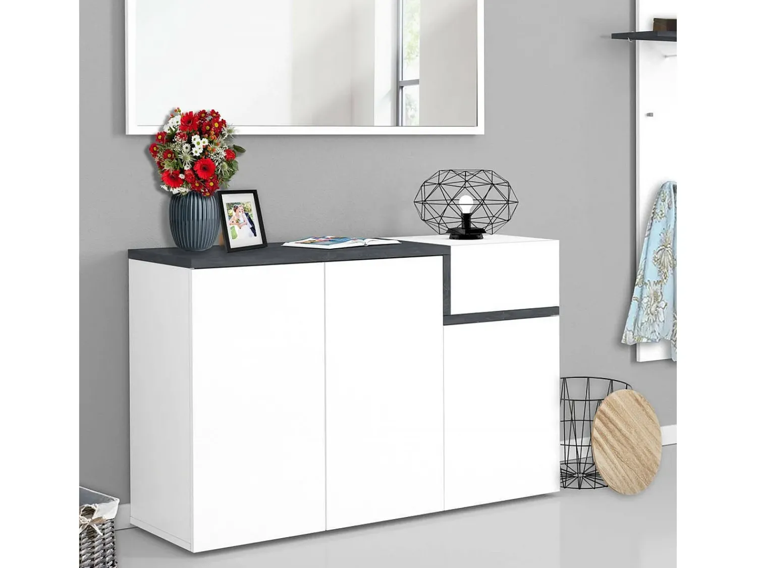 Móvel De Arrumação|Sapateira*Dmora Sapateira Dmessia, armário multiuso com 3 portas e 1 porta sanfonada, sapateira de entrada, 100% Fabricado na Itália, 120x40h80 cm, brilhante e ardósia Branco