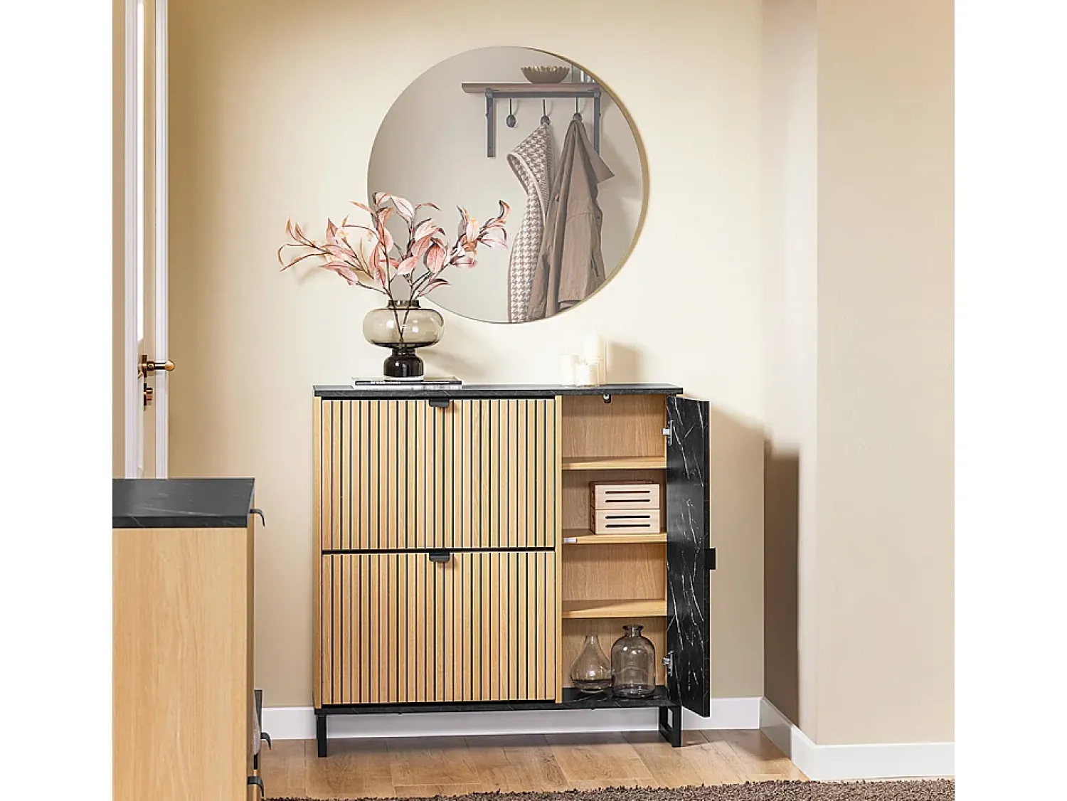 Hot Sobuy Sapateira fina economizadora de espaço com 2 portas rebatíveis para 8 pares de sapatos design moderno em mármore e madeira clara fixação anti-inclinação Preto