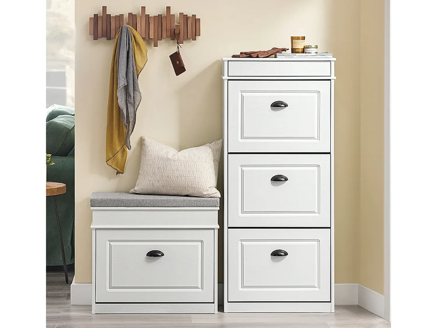 Móvel De Arrumação|Sapateira*Sobuy Sapateira Fina Economizadora de Espaço com 3 Portas Dobráveis Efeito Madeira Envelhecida Branca 53x24x118cm Branco