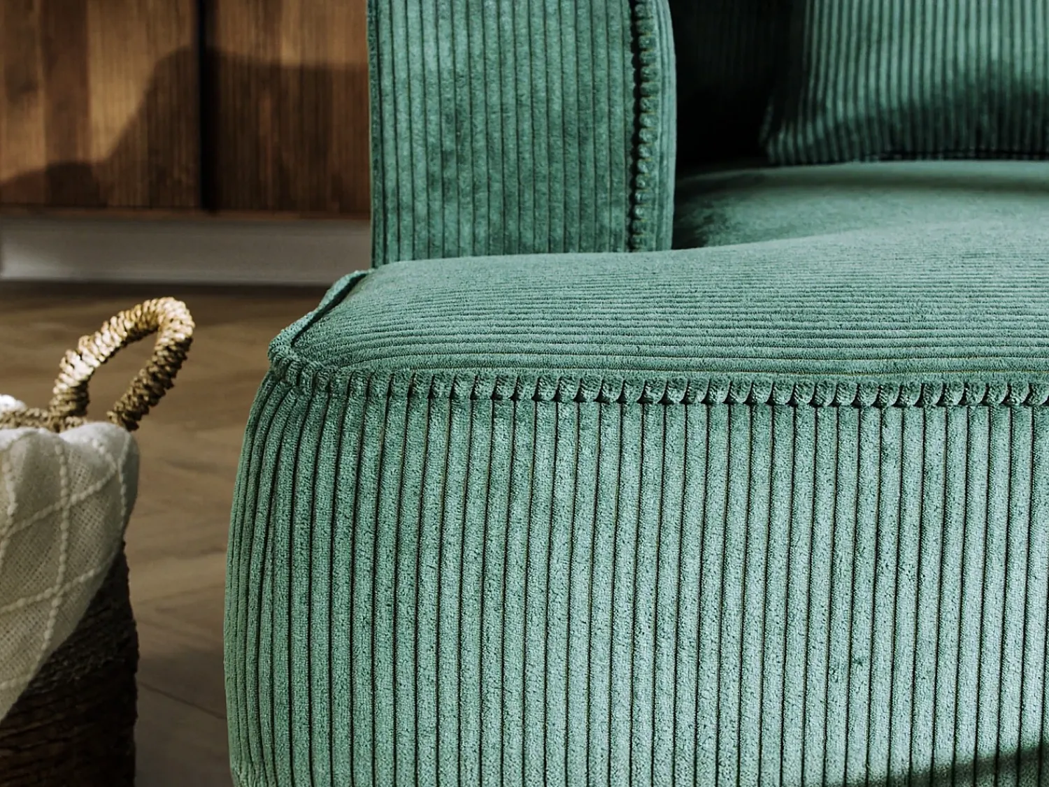 Sofá|Vente-unique Sofá de 3 lugares assento profundo em veludo canelado design PINETA Verde