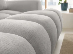Vente-unique Sofá de canto direito conversível deslizante em tecido chenille cinza claro FARNETA^ Sofá