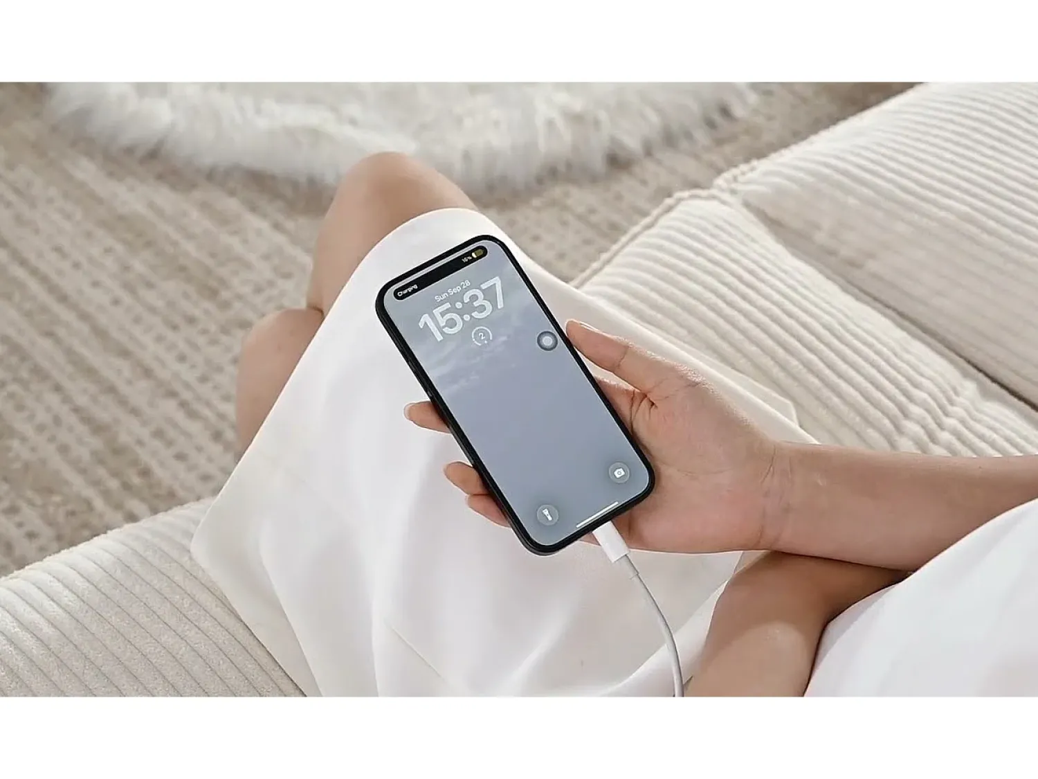 Sofá|ModernLuxe Sofá moderno - 4 lugares - Apoio de pés removível - Portas USB - Compartimentos de armazenamento + Porta-copos - Bege