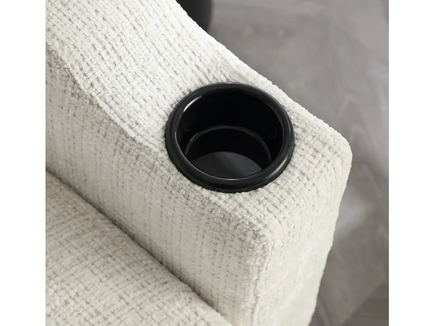 Sofá|Hauss Spole Sofá reto de 4 lugares com apoio para os pés, bolsos laterais e suporte para copos 196,5 x 75 x 77 cm Bege