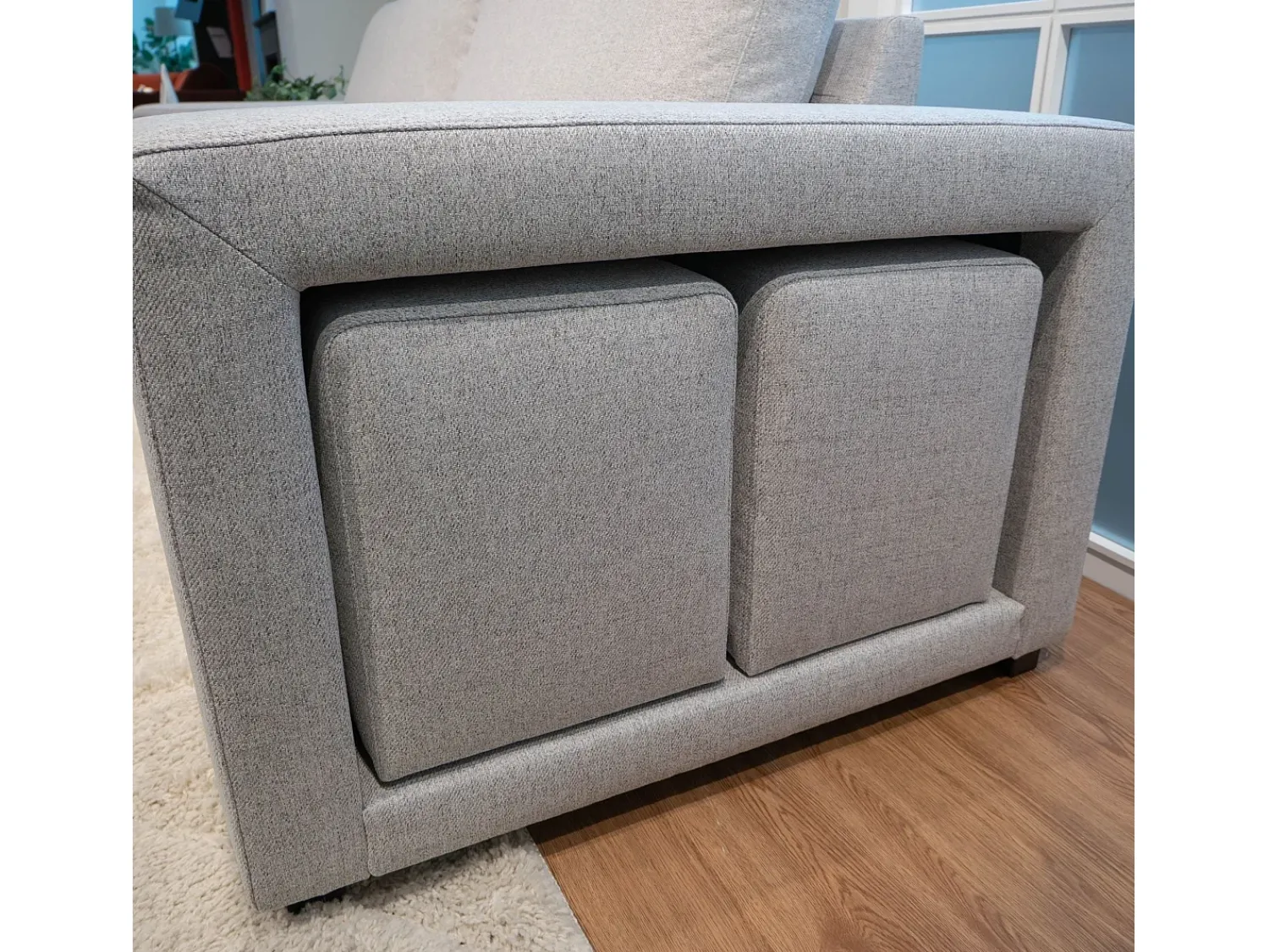 Sofá* Sofá-cama 3 lugares chaise longue reversível lado direito/esquerdoche com 2 pufes (248 x 117 x 90 cm) - AVERY Cinzento