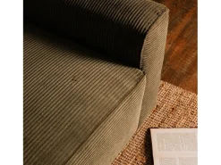 Sofá| Sofá-cama 3 lugares Verde Floresta - chaise reversível lado direito/esquerdoche com arrumação integrada (269 x 158 x 96 cm) - LAUREN Verde claro