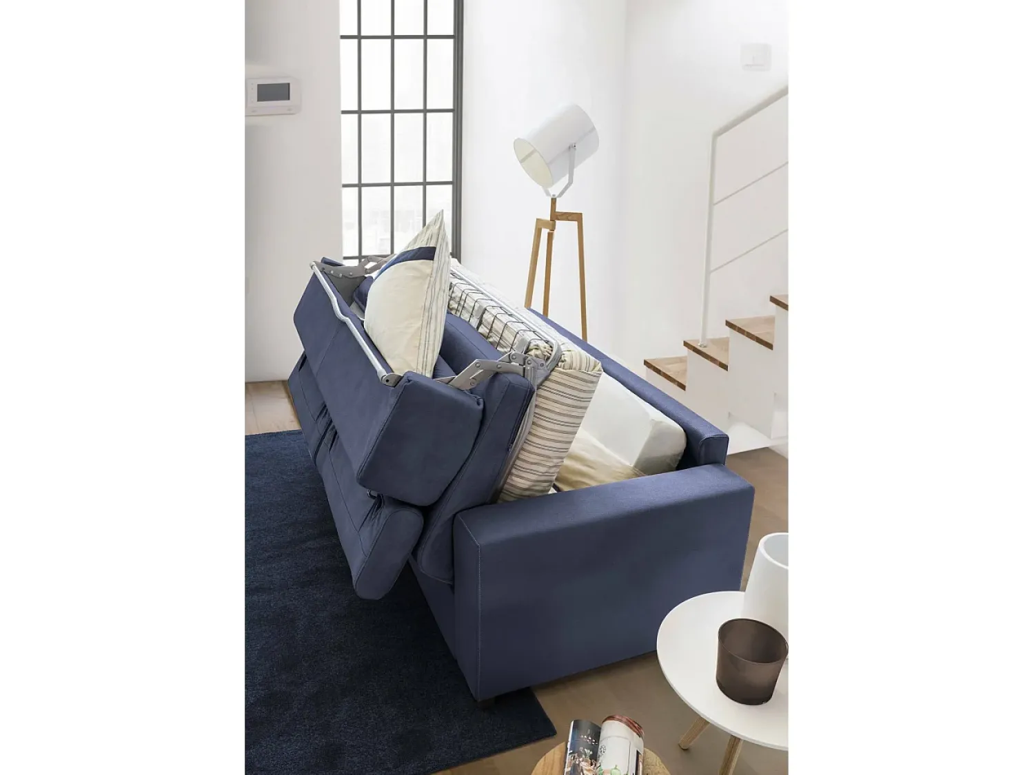 Sofá|Talamo Italia Sofá-cama Daara, ofá de 3 lugare, 100% Fabricado na Itália, Sofá da ala com abertura giratória, com apoio de cabeça ajutávei â€<â€<e braço fino, 200x95h85 cm, Azul