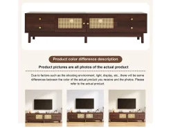Suporte para TV, 180 cm de comprimento, em madeira escura com duas portas de rattan e quatro gavetas. Natural escuro