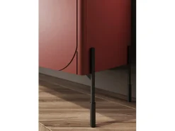 Vitrina* Vitrine de 2 portas com pé metálico bordô 104x200 cm Vermelho