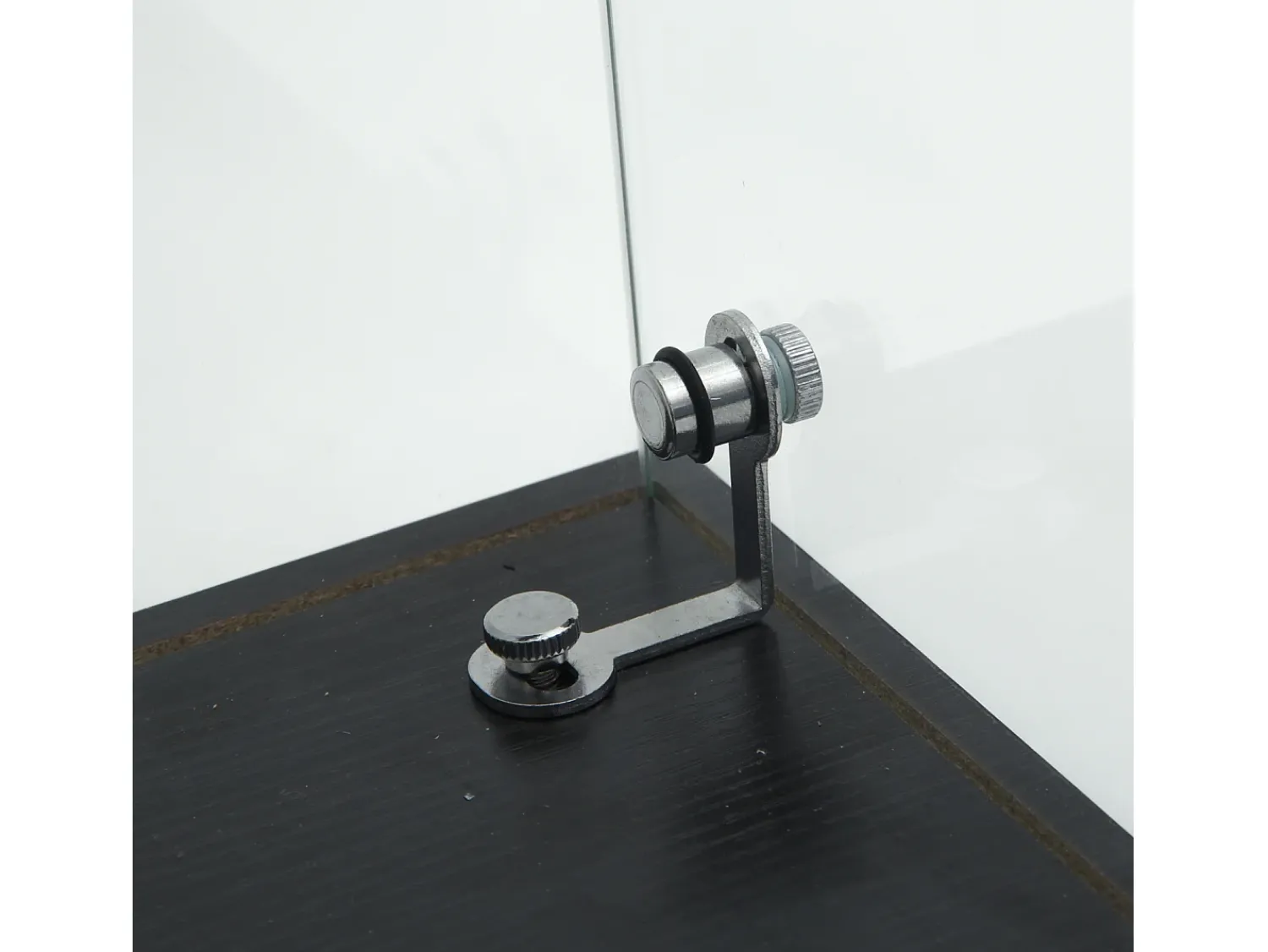 Sale Vitrine de vidro sobre suporte, LED, 2 portas com fechadura, 4 compartimentos, para coleções e decoração Preto